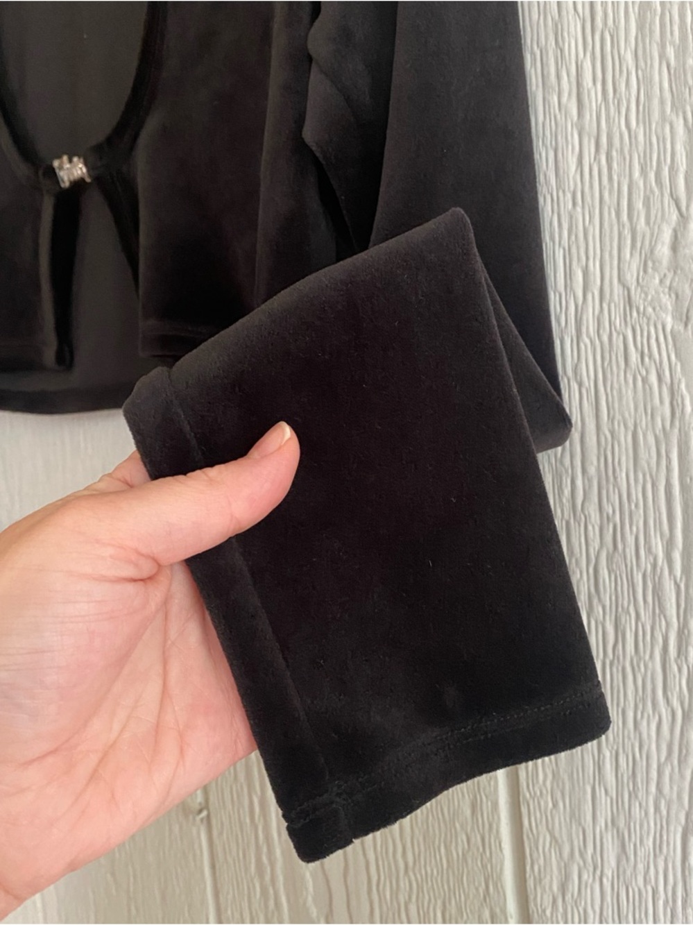Juicy Couture Black Velvet Cropped Cardigan Goth Coquette Edgy Streetwear Sz S - Picture 7 of 8